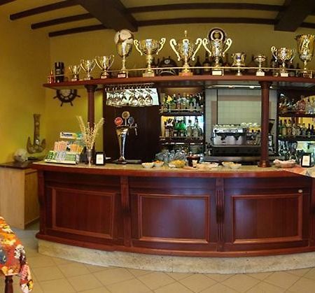 Albergo Antica Luni מראה חיצוני תמונה