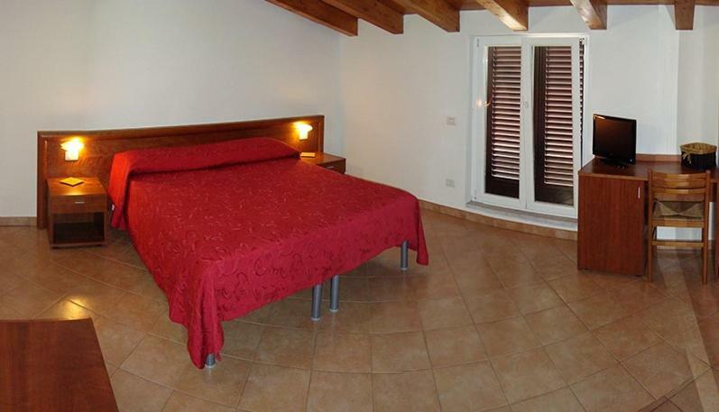 Albergo Antica Luni מראה חיצוני תמונה